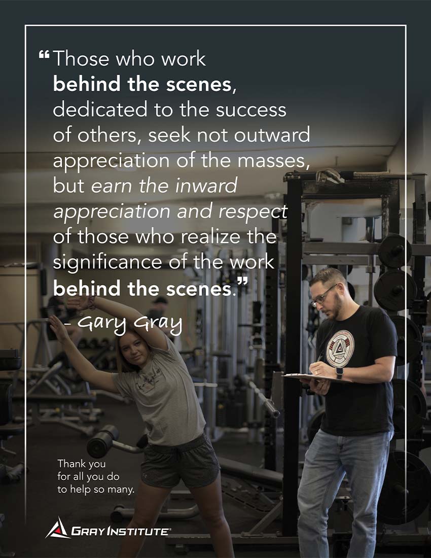 Those Who Work Behind the Scenes Poster 7